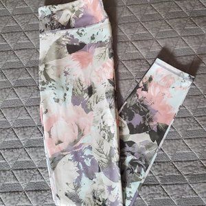 Fabletics Floral Powerhold Legging
